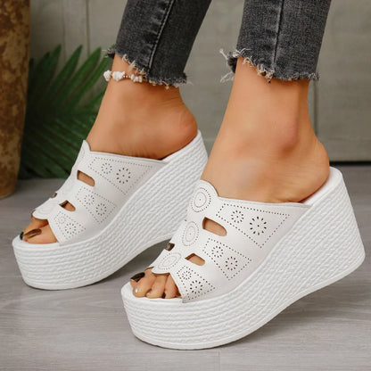 Sandales d'été décontractées pour femmes Sandales compensées à plateforme antidérapantes pour l'extérieur Sandales antidérapantes confortables pour femmes Chaussures de créateur Zapatos De Mujer