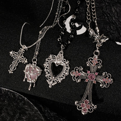 Y2K Sweet Cool Girl Collana con ciondolo croce creativa personalizzata con amore, adatta per l'uso quotidiano