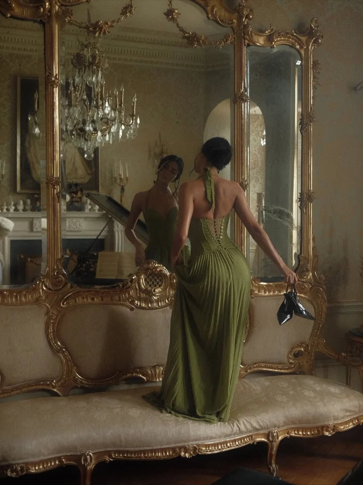 Chic Green Fishbone Halter Abito lungo Lady Solid Sexy Backless Pieghettato Off-spalla Abiti a trapezio 2025 nuovo abito da festa di Natale