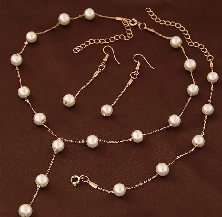 4 pezzi di collana color oro, orecchini, bracciale, set da donna, elegante collezione di perle d'imitazione, gioielli con nappa temperamento