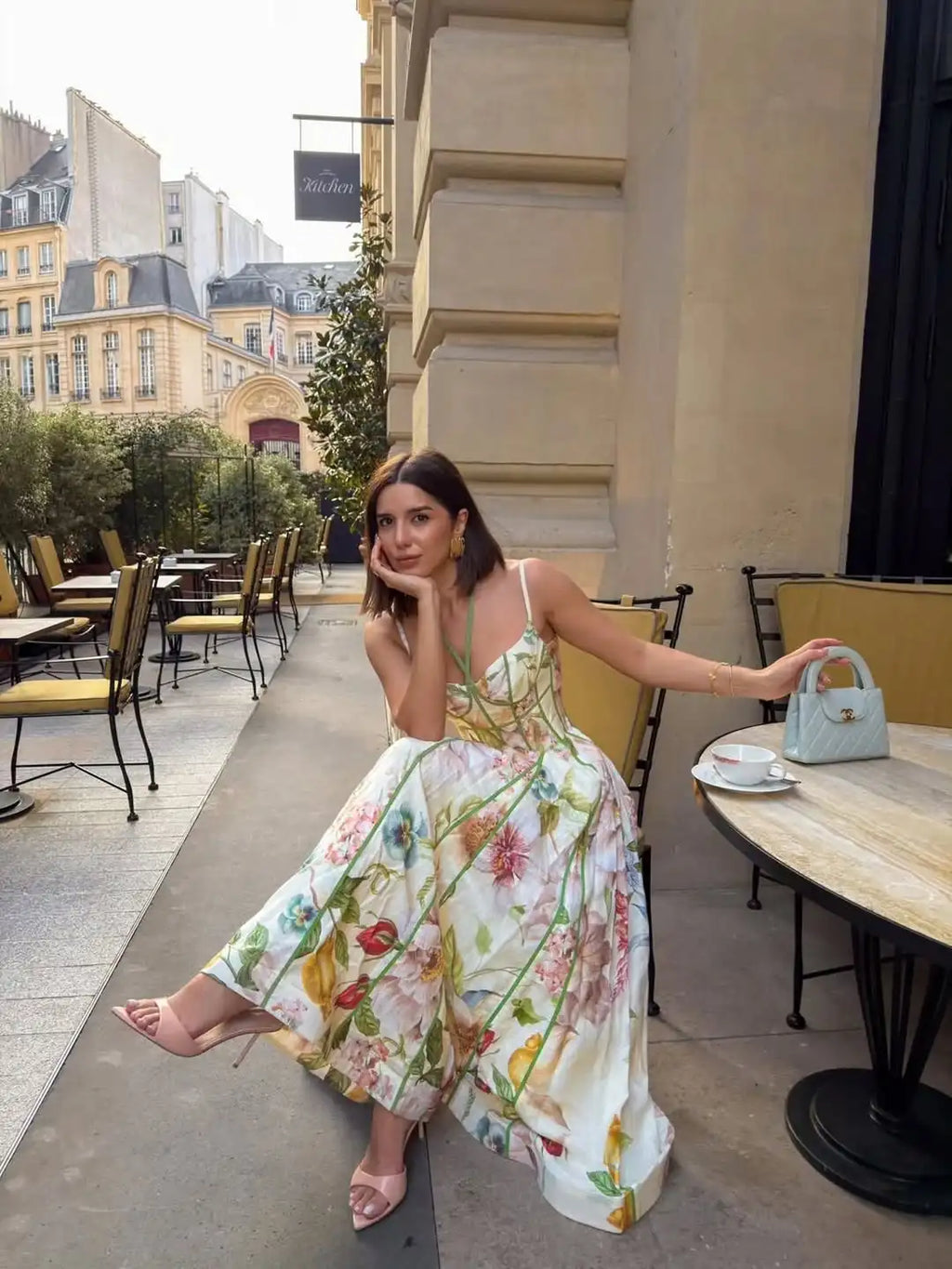 Elegante Abito Lungo da Donna Senza Maniche con Stampa Chic, Vestito Maxi a Trapezio con Cintura in Vita, Collezione Estate 2026, per Vacanze e Streetwear