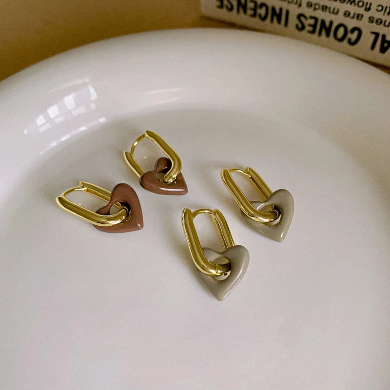 Orecchini a Cuore Rosso Carini per Donne e Ragazze, Orecchini a Cerchio Semplici e Lisci, Orecchini Geometrici alla Moda, Gioielli Rotondi per Feste