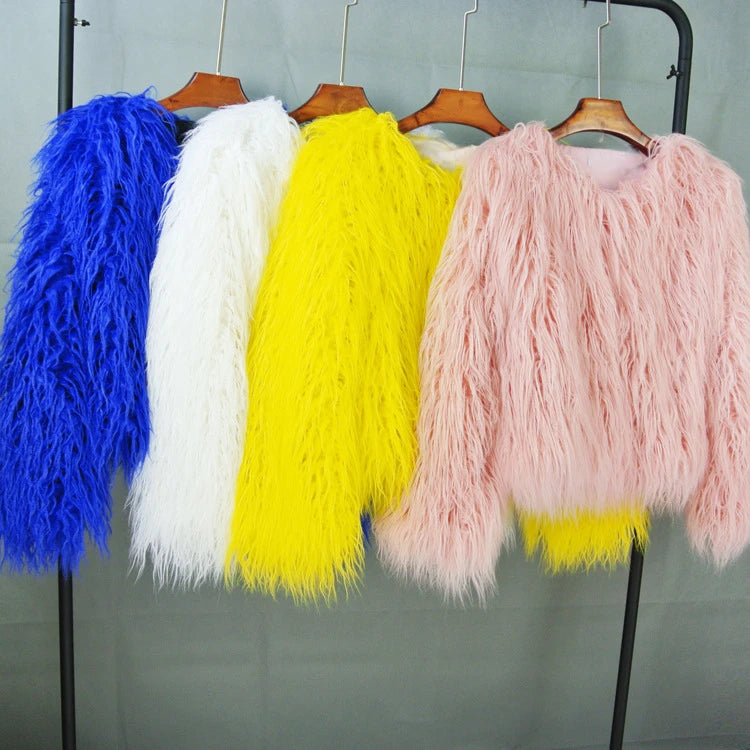 Giacche finte calde cappotto di pelliccia da donna sciolto di grandi dimensioni 6XL cappotto di peluche giacca femminile pelliccia autunno inverno Shaggy Furry capispalla giacche