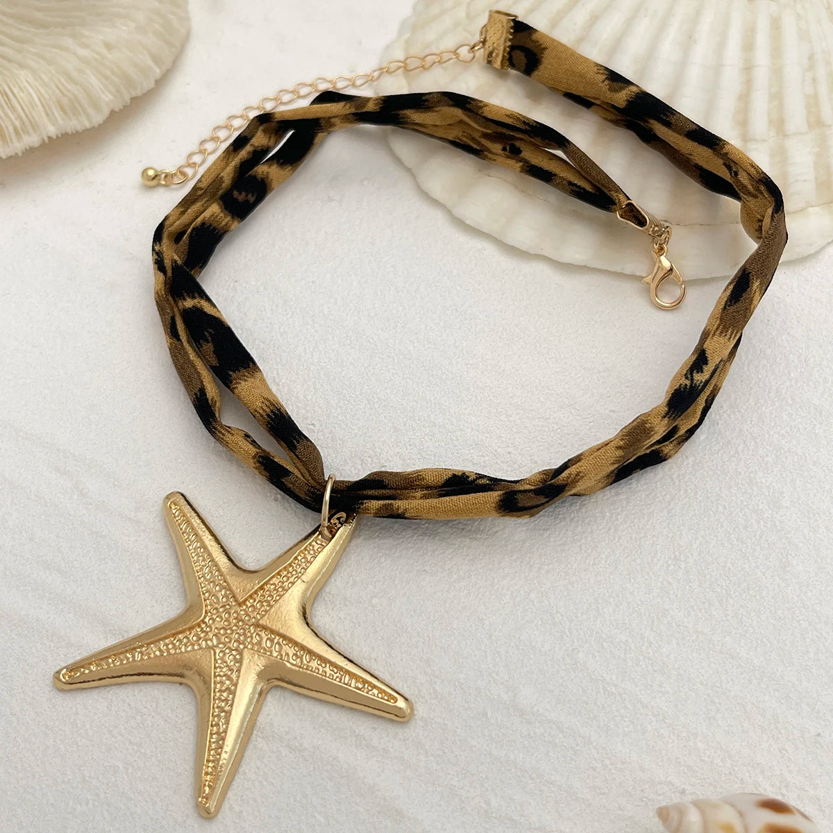 Ingemark 7 Stili Etnici Multistrato Collana a catena in velluto Donna 2025 Nuova moda Conchiglia in metallo Stella marina Cuore Ciondolo Collo Gioielli
