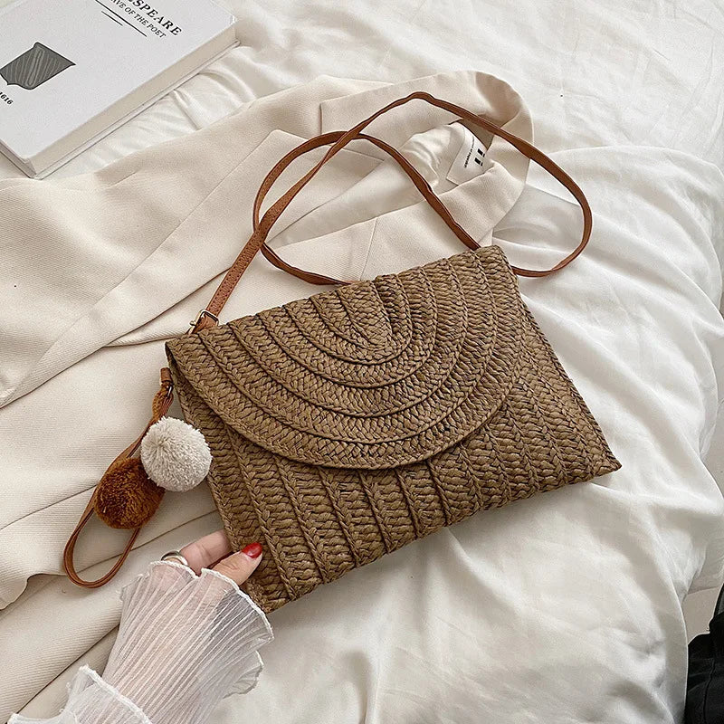 Pochette di paglia da spiaggia estiva borsa a tracolla con ciondolo a sfera carina per le donne borse a tracolla da viaggio borsa da donna borse Casual borsa di vimini