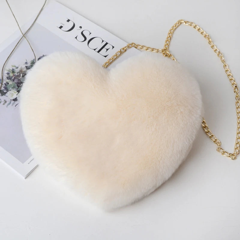 Borse a forma di cuore da donna alla moda Borse a tracolla in pelliccia sintetica carina Borsa a tracolla a catena in morbida peluche da donna Shopper Totes