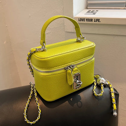 Borse Quadrate da Donna Estate 2026, Borse a Tracolla con Catene alla Moda, Borsa a Spalla in PU Texturizzato, Elegante Mini Borsa Chic per Cellulare