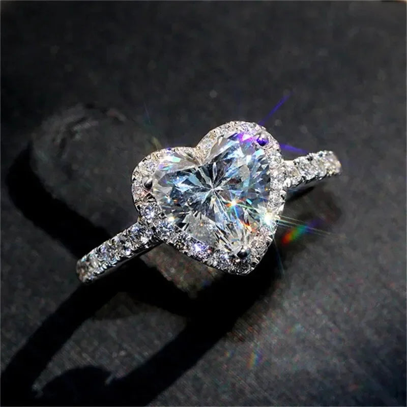 Anello con zircone d'amore semplice e alla moda per anello di fidanzamento per matrimonio da donna, regalo squisito per festival