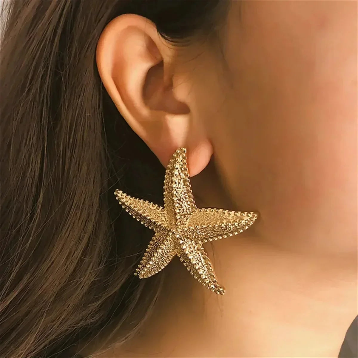 Nuovi orecchini a bottone in argento antico con personalità di conchiglia stereo gotica per uomo donna Ognissanti gioielli punk regalo accessorio per le vacanze