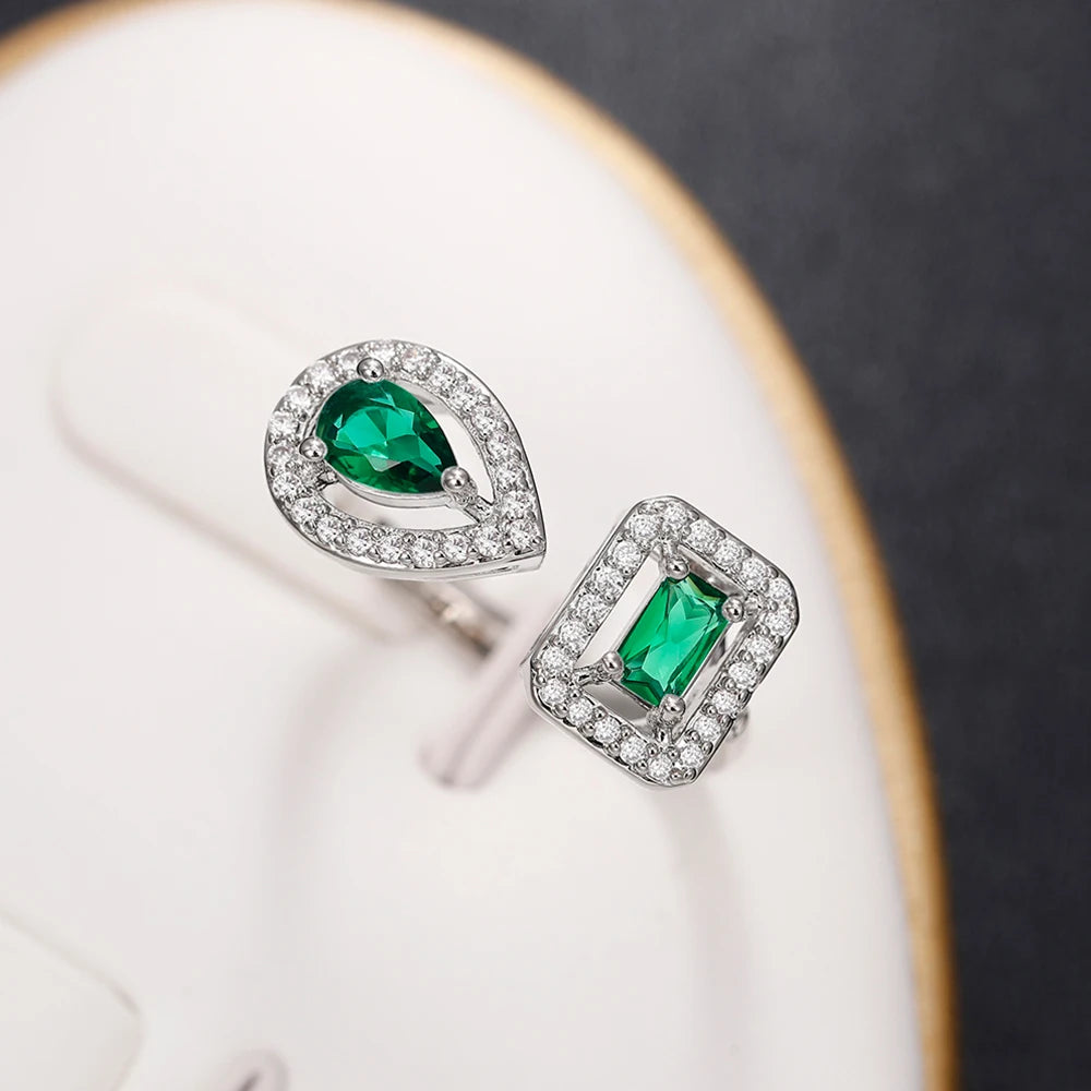 Huitan Anelli di apertura del polsino a forma geometrica per le donne Colore argento/Colore oro Nobile anello con zirconi cubici Accessorio Gioielli di moda