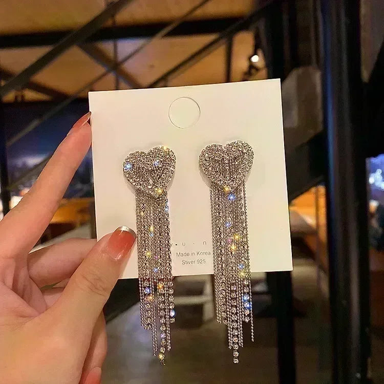 Nuova tendenza della moda Design unico Orecchini rettangolari eleganti e squisiti con zirconi per gioielli da donna Regali premium per feste di nozze