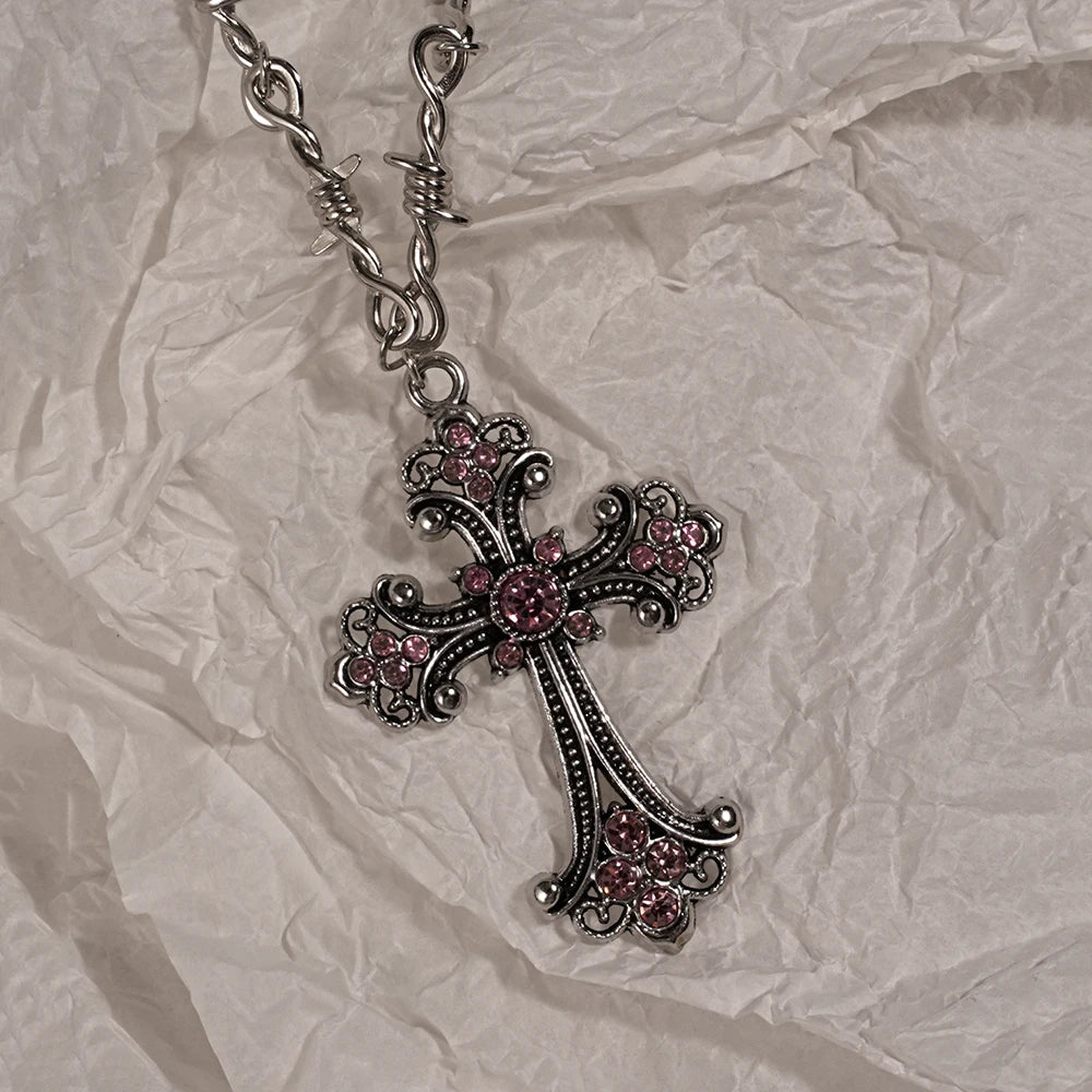 Y2K Sweet Cool Girl Collana con ciondolo croce creativa personalizzata con amore, adatta per l'uso quotidiano