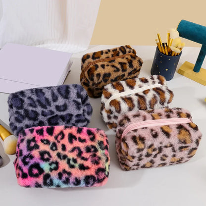 Borse per il trucco in pelliccia di leopardo per le donne Borsa per cosmetici da viaggio morbida Custodia per organizer Custodia per borse da donna per ragazze