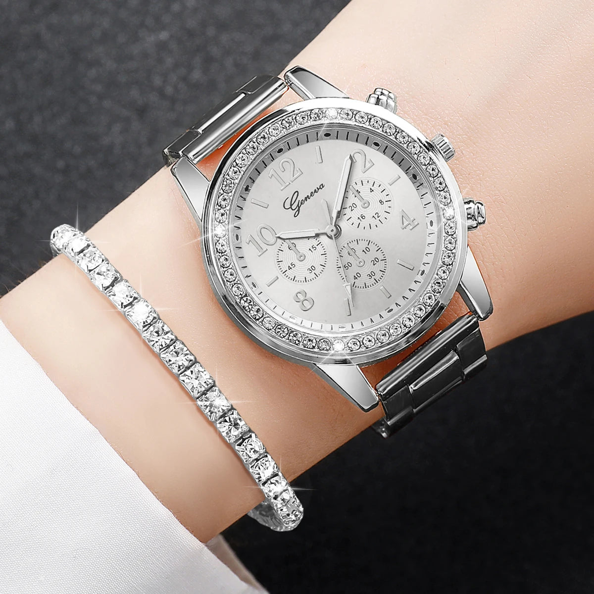 6 pezzi/set orologio da donna moda cinturino in acciaio argento orologi analogici al quarzo set di gioielli con diamanti (senza scatola)