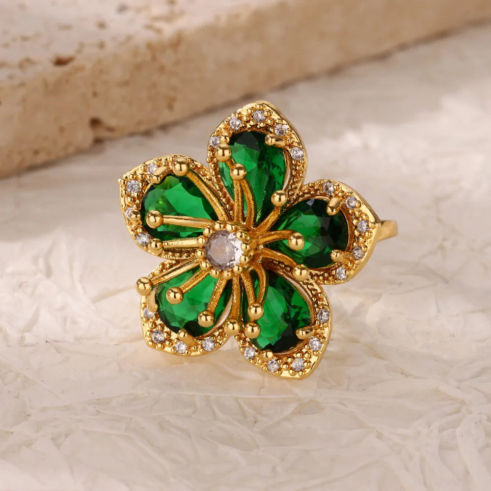 Anelli di fiori colorati con zirconi per le donne Anello floreale in acciaio inossidabile color oro Elegante regalo di gioielli estetici per matrimoni di lusso