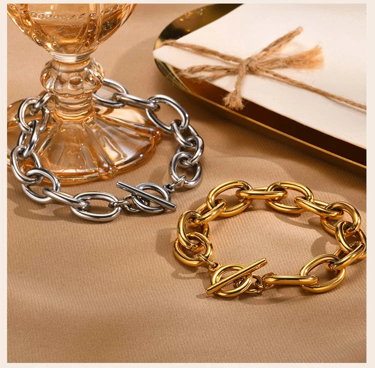 Braccialetti a ginocchiera robusti e audace da donna, bracciale a catena a maglie con fibbia OT in acciaio inossidabile placcato oro senza appannamento