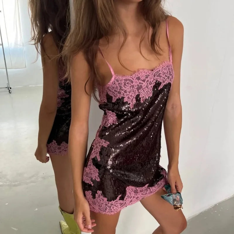 Abito Sexy con Paillettes e Pizzo, Vestito Estivo da Donna con Scollo a V Senza Maniche, Vita Alta, Mini Abito a Bretelle per Vacanze 2026