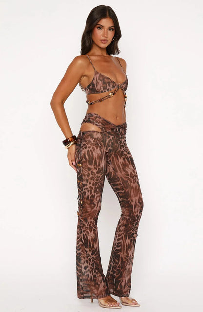 2025 Nuovo leopardo 3 pezzi bikini set con pantaloni a rete maglia elastica costumi da bagno costume da bagno da donna sexy cover-up con spalline abbigliamento da spiaggia
