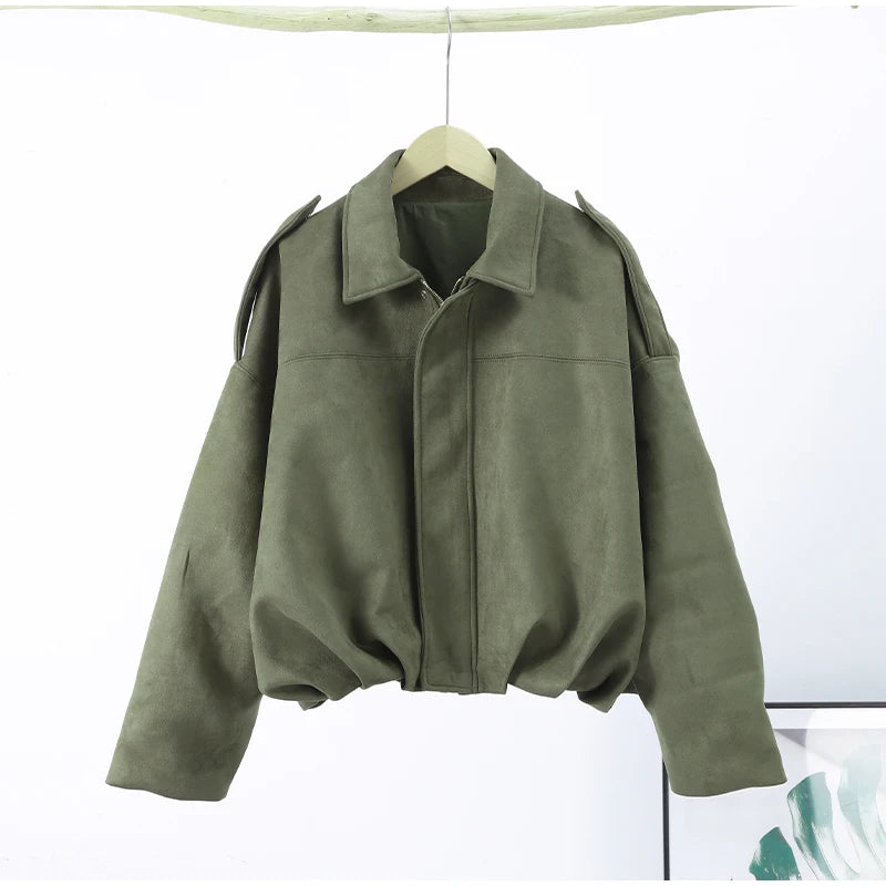 Giacche Eleganti in Camoscio Verde con Lacci per Donne, Modello Ampio con Colletto Alto, Cintura, Maniche Lunghe e Bottoni, Cappotti Autunno Inverno 2026 per Signore