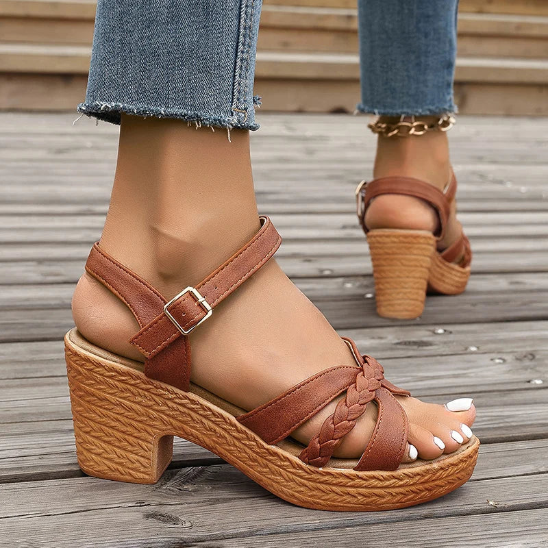 Sandales d'été à talons hauts pour femmes 2025 Sandales d'été à plateforme avec boucle à la cheville pour femmes Sandales gladiateur à talon carré en cuir PU pour femmes