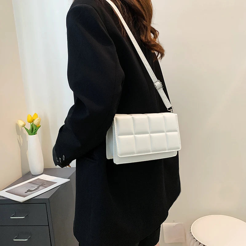 Nuove borse a tracolla moda tinta unita borsa a tracolla da viaggio femminile plaid piccole borse a tracolla in pelle PU per donna