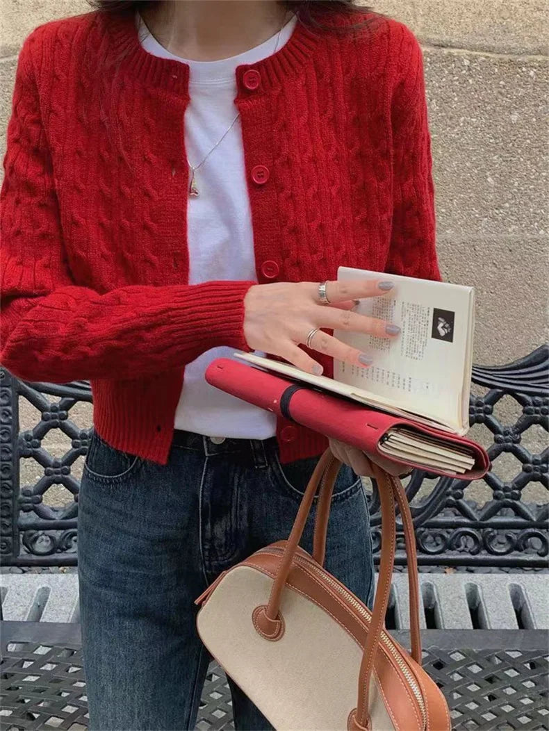 Bottoni Slim caldi in lana invernale da donna O collo maglieria corta coreano Harajuku moda manica lunga lavorato a maglia con collo elastico Top