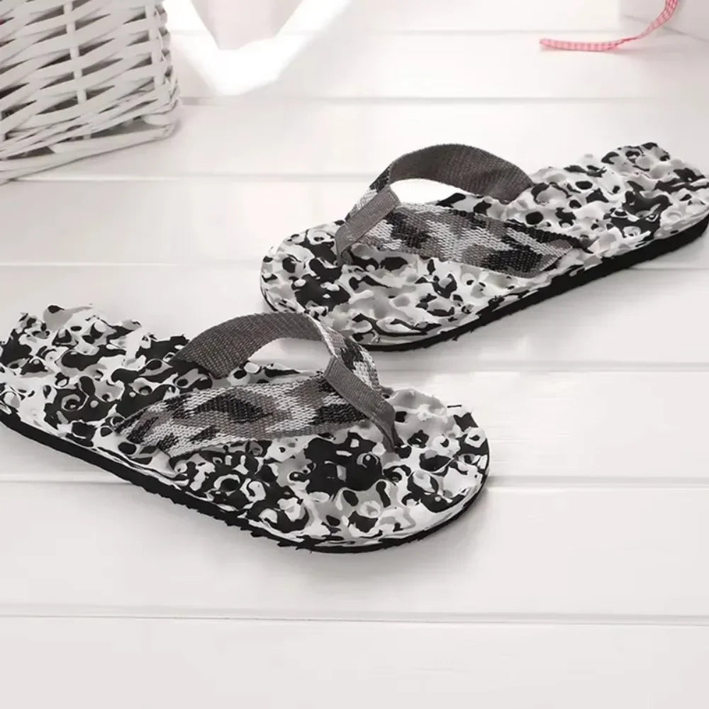 New Fashion Summer Massage Infradito Pantofole da uomo Sandali da spiaggia Comodi scarpe casual da uomo Moda Uomo Infradito Calzature