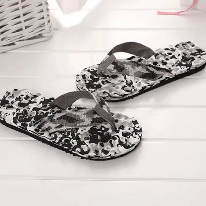 New Fashion Summer Massage Infradito Pantofole da uomo Sandali da spiaggia Comodi scarpe casual da uomo Moda Uomo Infradito Calzature