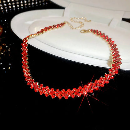 Collana girocollo di lusso con strass pieni lucidi per le donne Collane di cristallo geometriche personalizzate Regali per feste di gioielli da sposa