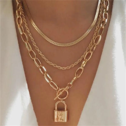 Collana con ciondolo moneta con ritratto di testa a catena spessa con piatto in oro punk vintage per gioielli hip-hop geometrici multilivello di moda da donna