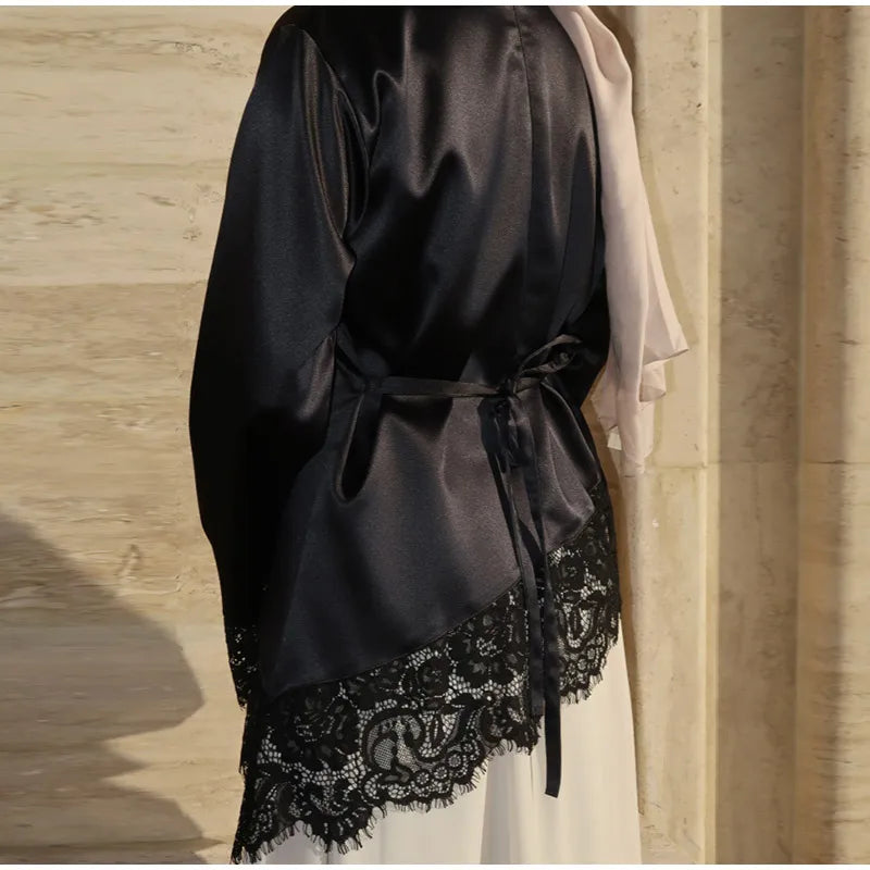 Top Casual con Inserti in Pizzo e Lacci, Pullover da Donna Slim con Cintura in Vita e Collo Tondo, Nuova Collezione Primavera 2026