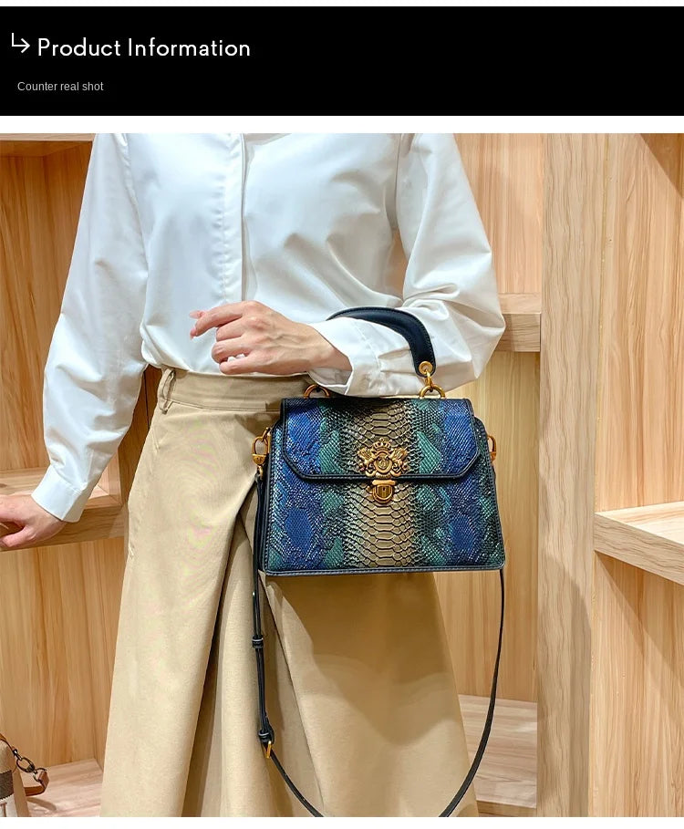 Borsa da donna leggera di marca di lusso per la primavera e l'estate 2025, borsa a tracolla di alta qualità del designer, borsa a tracolla alla moda,