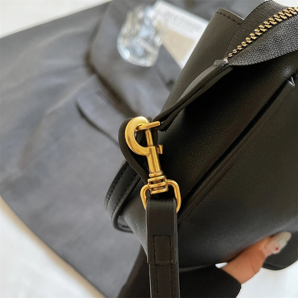 Borse a tracolla ascellari di lusso di marca MOODS per le donne Cartelle a tracolla con doppia tracolla per armadietto 2025 Borse estive di ultime del designer