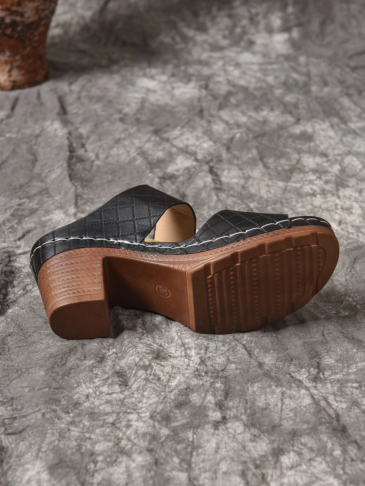 Sandales d'été légères à talons hauts pour femmes, nouvelles sandales élégantes à bout ouvert et talon épais, mules décontractées à bride arrière pour femmes 2026