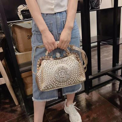 Borsa a tracolla di alta qualità da donna estate 2024 nuova borsa a tracolla di nicchia con texture esplosiva borsa di grande capacità tempestata di diamanti