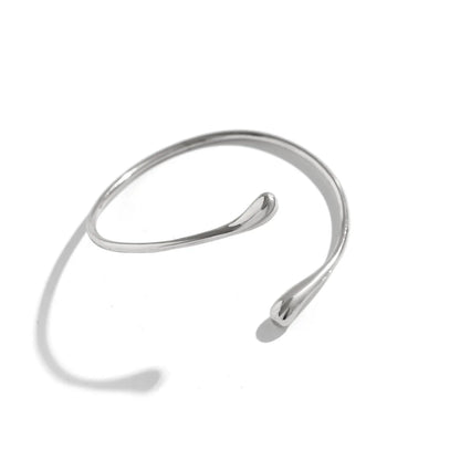 FTCY Bracciale vintage semplice sul braccio superiore per donna Braccialetti geometrici alla moda a forma di goccia d'acqua Gioielli da donna regolabili