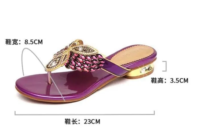 Nuove pantofole con diamanti d'acqua per capispalla estivi da donna, scarpe da spiaggia bohémien con tacco basso, infradito per le vacanze, sandali all'ingrosso