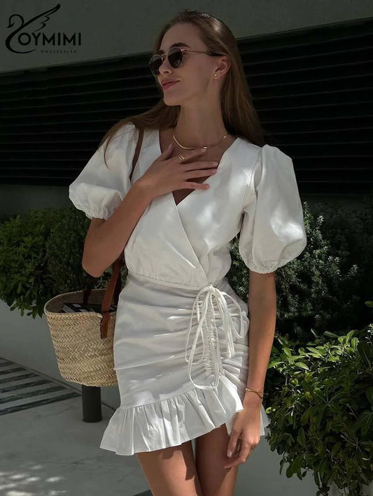Oymimi Abito da donna casual in cotone bianco Elegante scollo a V Manica corta Abiti stringati Mini abiti a pieghe a vita alta