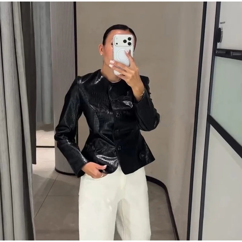 Giacca da donna in pelle PU tinta unita con colletto alla coreana e bottoni, cerniere, cappotto da donna, moda autunno 2026, capospalla femminile streetwear