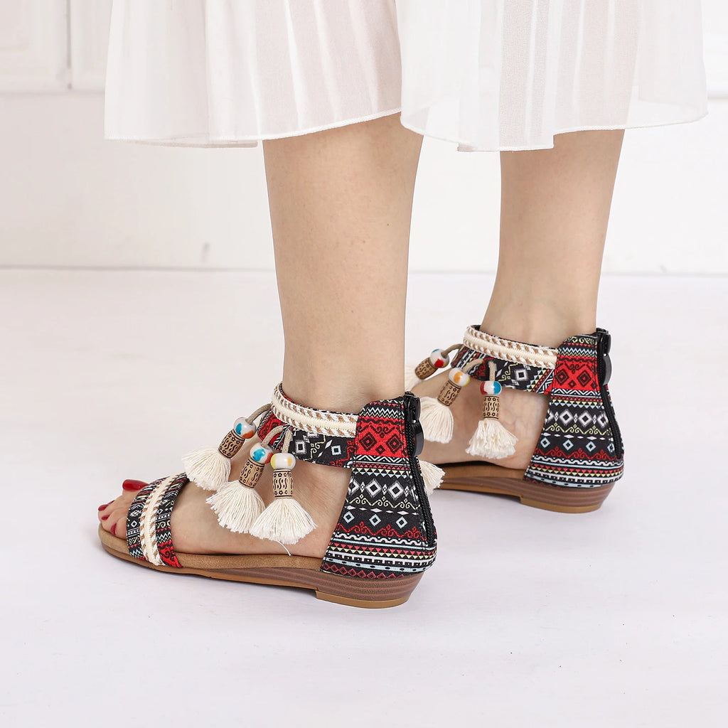 Neue Damen-Sommersandalen im römischen Bohème-Stil mit flachem Absatz, weicher Sohle, bequem und rutschfest für Urlaub und Tourismus