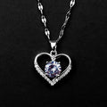 Collana con ciondolo a forma di cuore con gemme artificiali per donna 2022 Labbra dorate in acciaio inossidabile con catena al collo Collane femminili Gioielli per ragazza