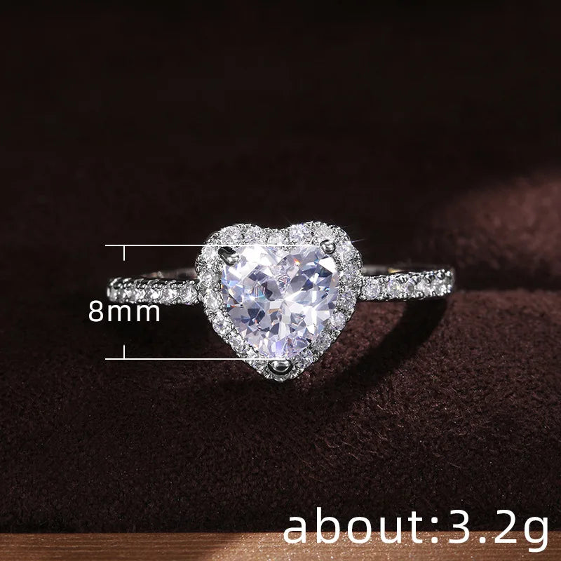 Anelli di fidanzamento classici a forma di cuore color argento per le donne Bianco Rosso CZ Pietra intarsiata Gioielli di moda Regalo per la festa nuziale