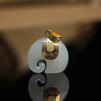 Boutique Natural Stone Hetian Jade Elephant ciondolo collana a catena placcata oro 18 carati gioielli girocollo per le donne anniversario di compleanno