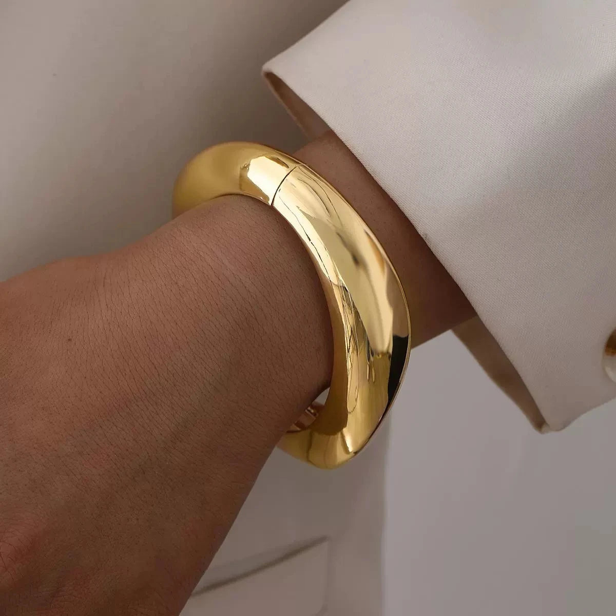 Semplice braccialetto a forma di lacrima per le donne Creativo oro argento colore polsino regolabile braccialetto aperto gioielli di moda per ragazze