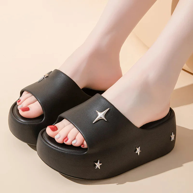 Nuove pantofole vivide da gattino scarpe estive personalizzate da donna donna gatto nero pantofola in EVA scarpe da casa inodore pantofola da spiaggia da bagno