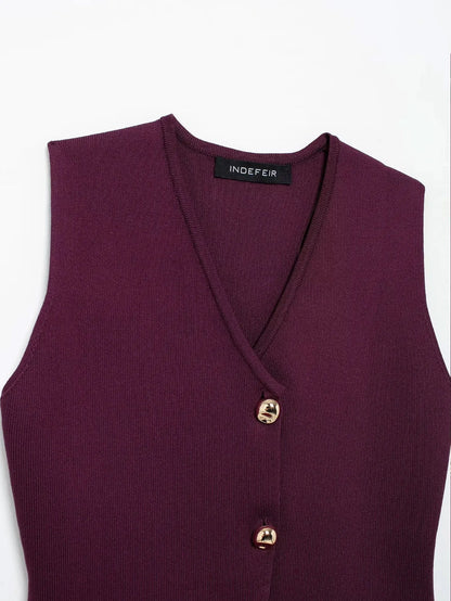 HH Set di gonne lavorate a maglia eleganti femminili 2024 Scollo a V con bottoni Canottiera + Gonna a pieghe patchwork a-line Abito solido alla moda