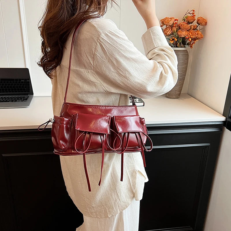 LEFTSIDE Borse a tracolla in pelle PU con design a doppia tasca per donna 2025 Borsa a tracolla di nuova tendenza della moda Borse da donna in argento