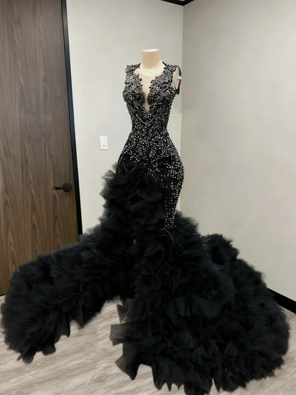 Nuovo arrivo 2026 diamanti rossi abiti da ballo perline scintillanti abiti di paillettes per ragazze nere volant abiti da sposa di gala personalizzati