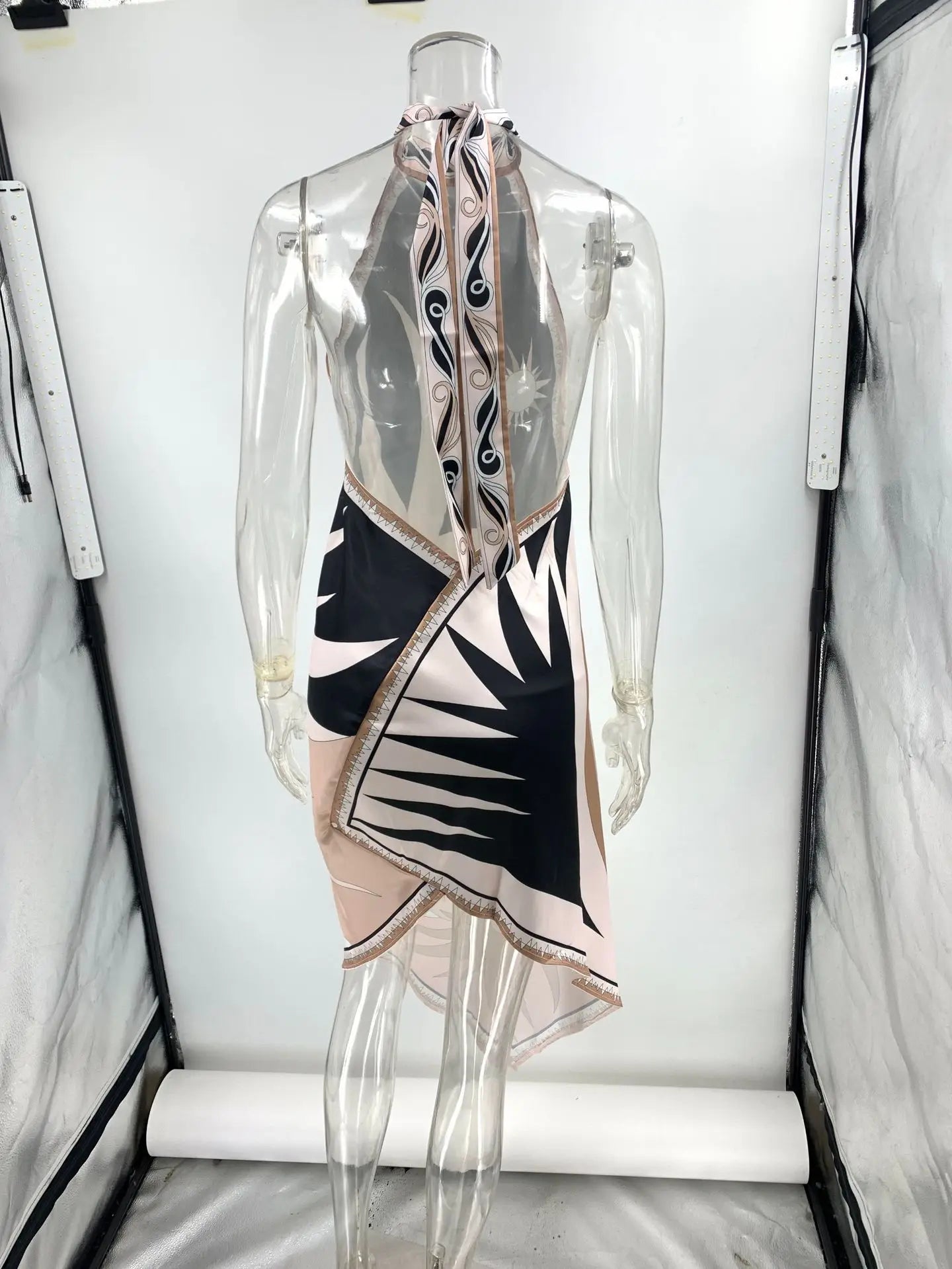 VEITCHE Abito longuette stampato irregolare sexy da donna estivo Abiti da festa senza maniche senza schienale Abiti da vacanza al mare slim in raso vintage