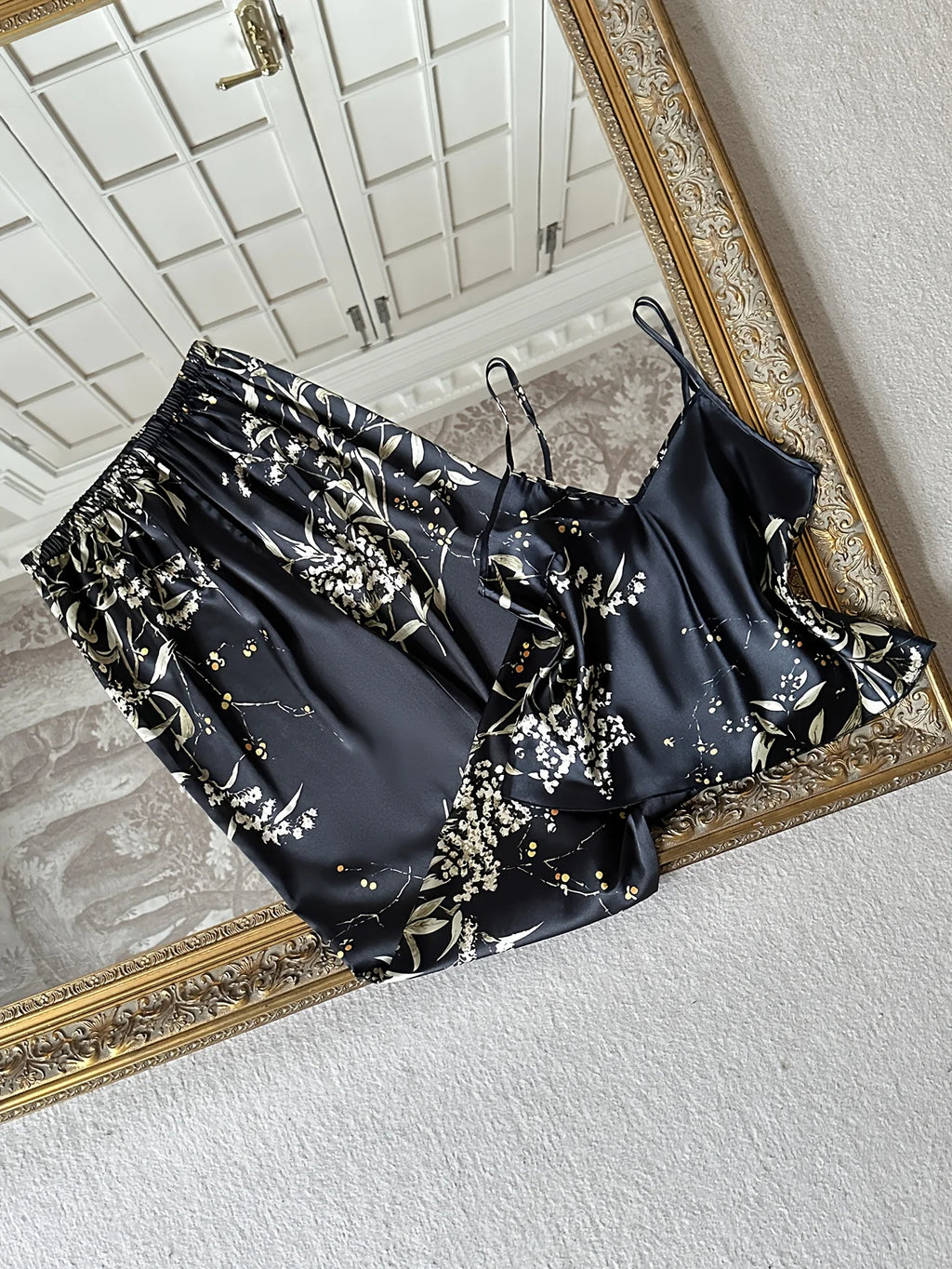 Nuovo Set Pigiama da Donna con Stampa Ciliegie, Senza Maniche, Scollo a V, Sexy, Moda 2 Pezzi, Abbigliamento da Casa per Estate e Primavera